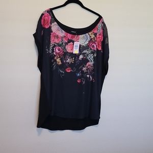 Torrid floral blouse
